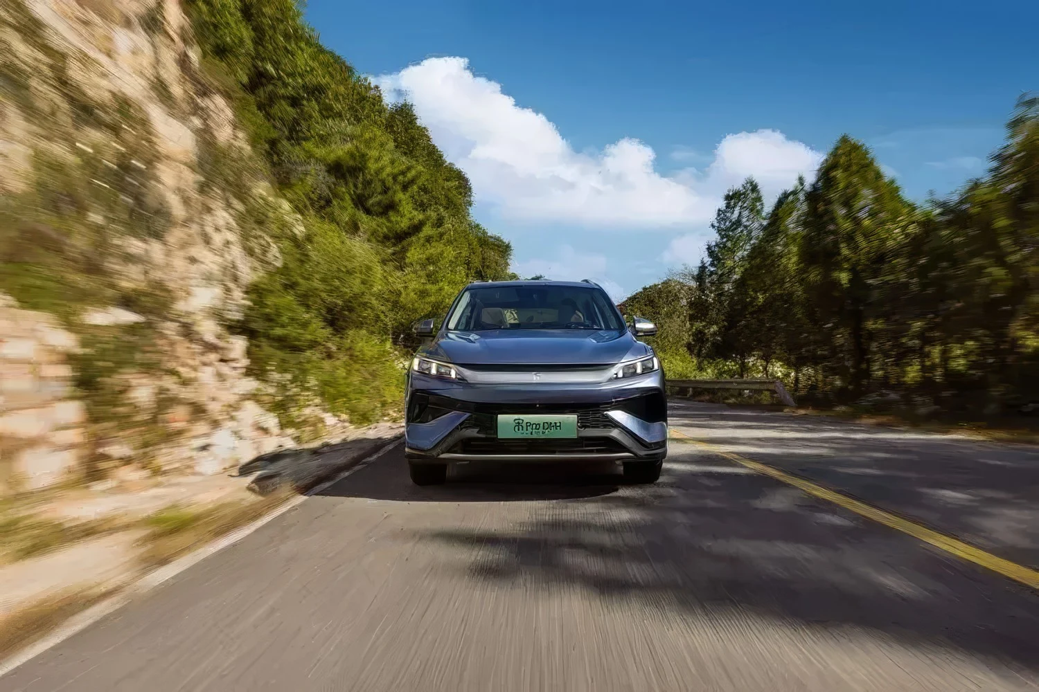 Интерьер BYD Song Pro